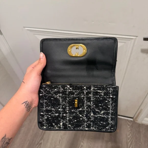 Christian Dior hand bag - Picture 3 of 3